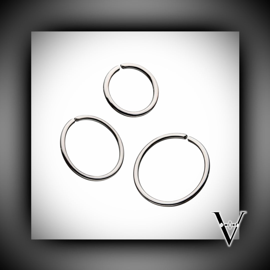 Continuous ring argento